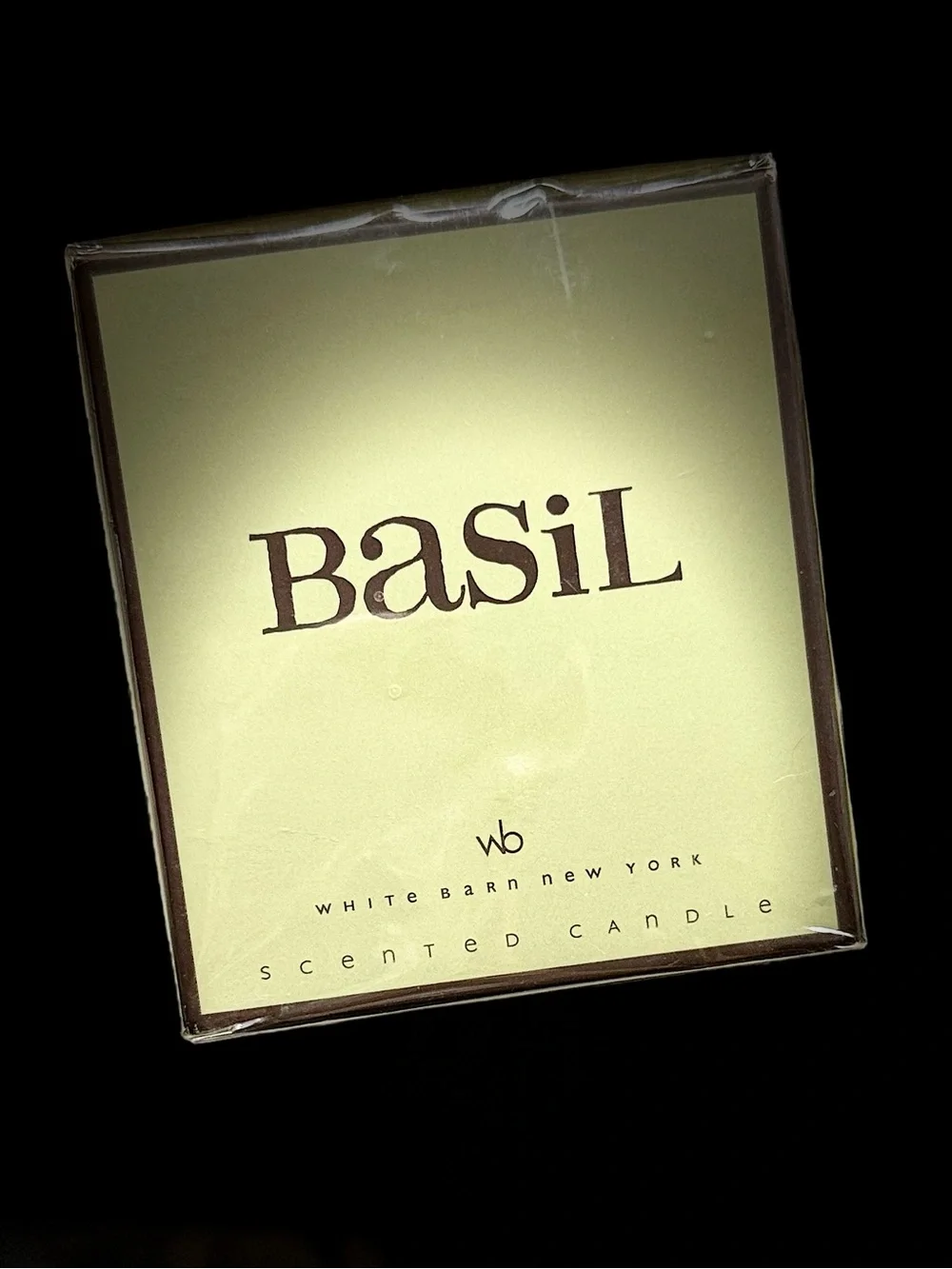 *NIB*WHITE BARN NEW YORK Scented Candle, Basil - 10oz.